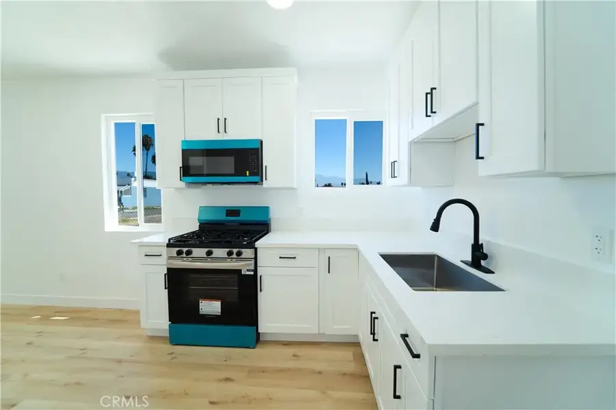 1327 Vine, San Bernardino, CA 92411 - Image #3