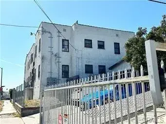 102 N Oxford Avenue, Los Angeles, CA 90004 - Image #3