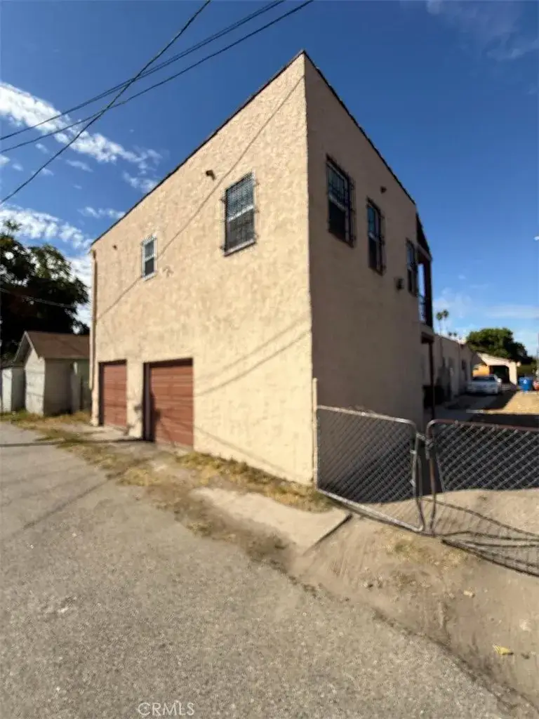 428 W 69th Street, Los Angeles, CA 90003 - Image #3