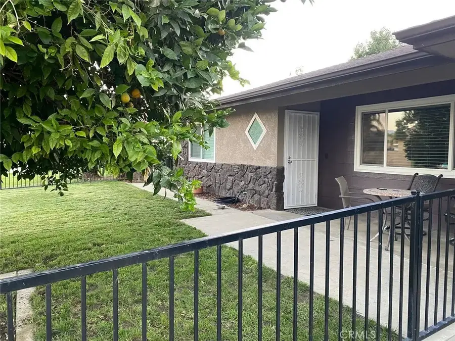 657 N Hemet, Hemet, CA 92544 - Image #3