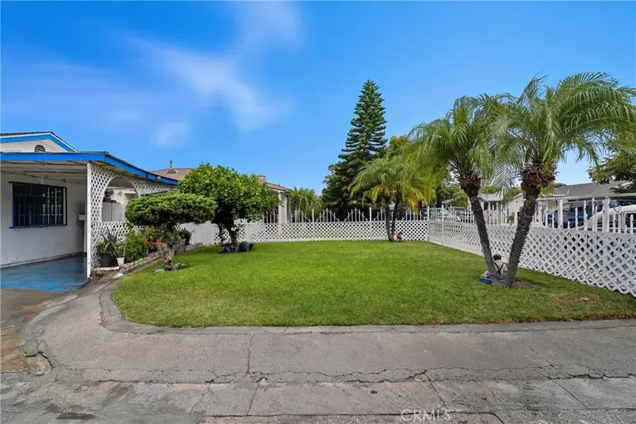 8945 San Antonio Avenue, South Gate, CA 90280 - Image #2