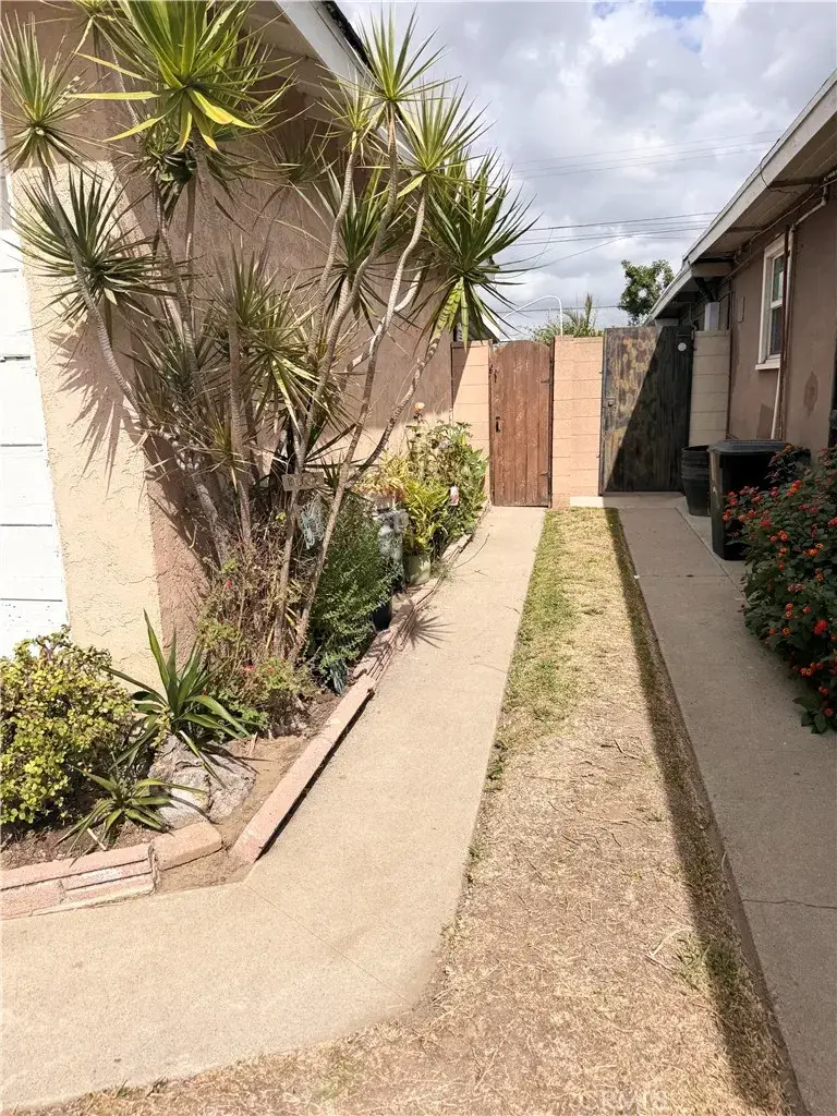 9633 La Docena, Pico Rivera, CA 90660 - #2