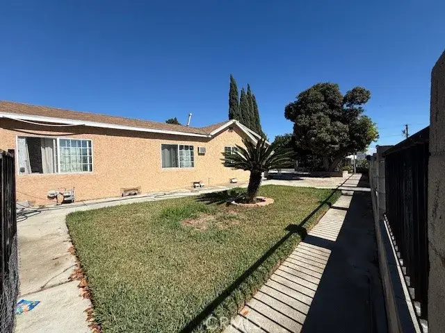 4345 E Queensdale, Compton, CA 90221 - Image #2