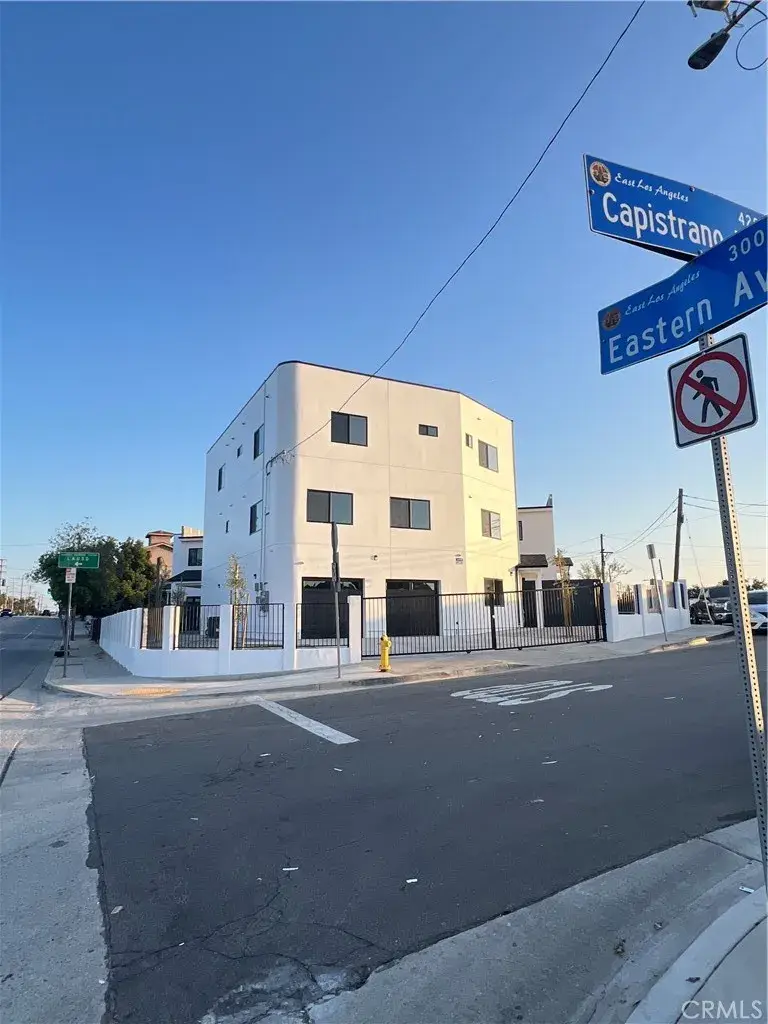 4268 Capistrano Way, East Los Angeles, CA 90063 - Image #2