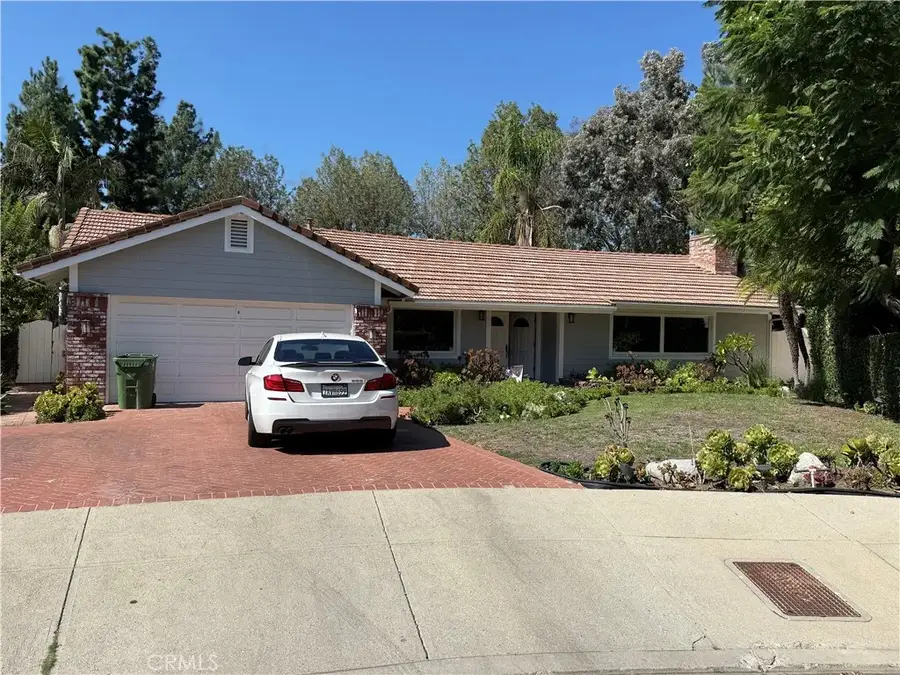 19530 Tuba Street, Northridge, CA 91326 - Image #2