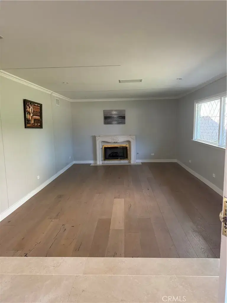 19530 Tuba Street, Northridge, CA 91326 - Image #3