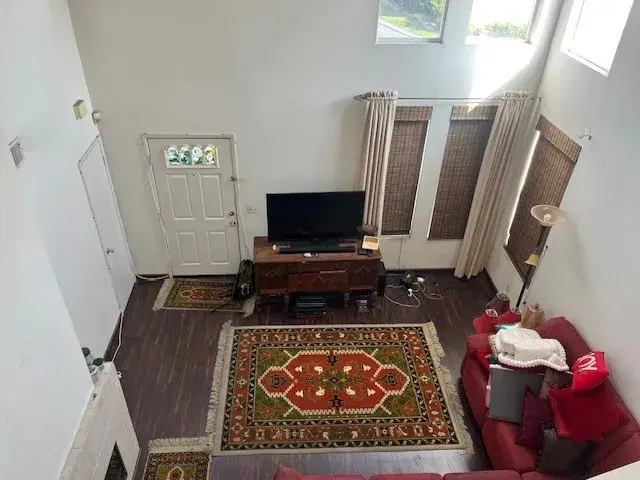 317 Oakview Dr, Azusa, CA 91702 - Image #2