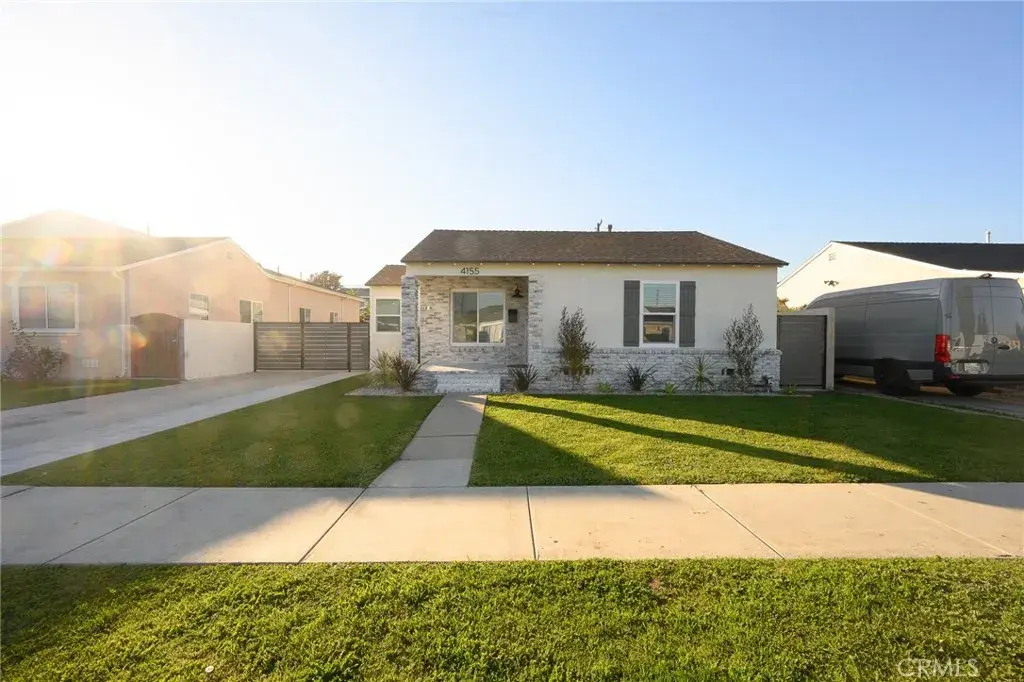 4155 Rose Avenue, Long Beach, CA 90807 - Image #1