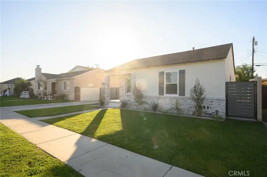4155 Rose Avenue, Long Beach, CA 90807 - Image #3