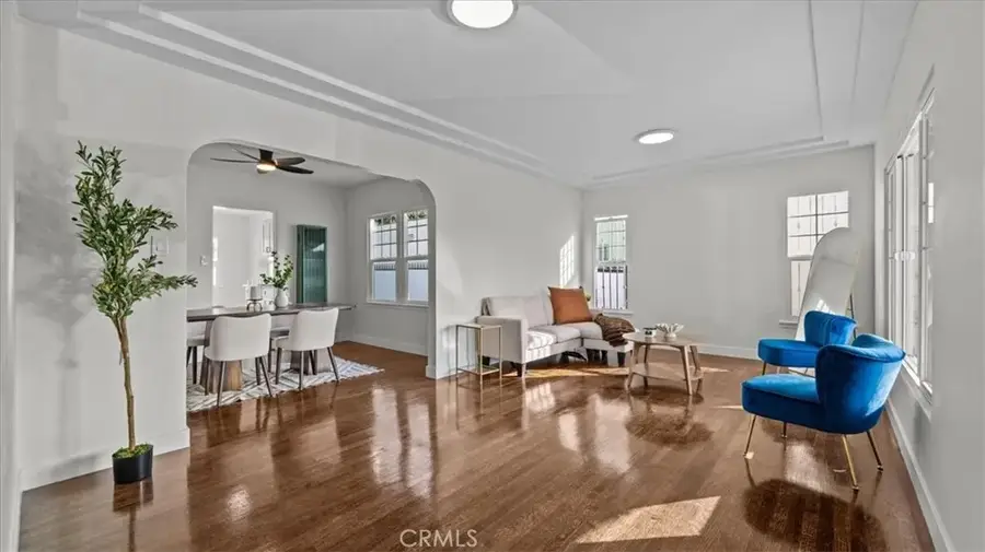 715 W 104th St, Los Angeles, CA 90044 - Image #3