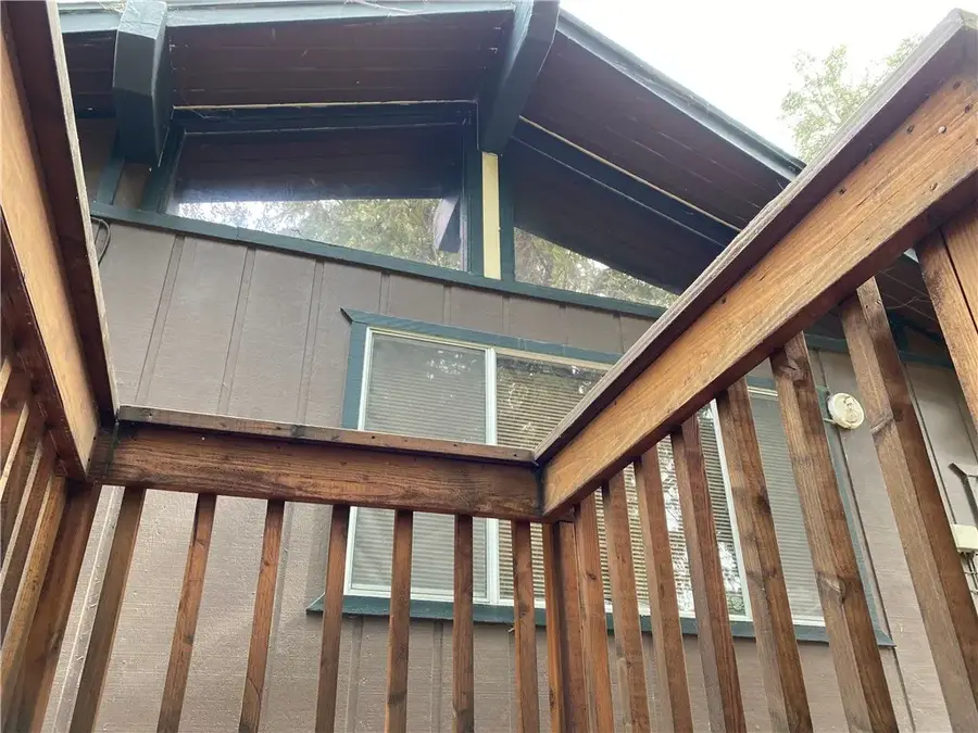 24924 Saxon Dr, Crestline, CA 92325 - Image #3