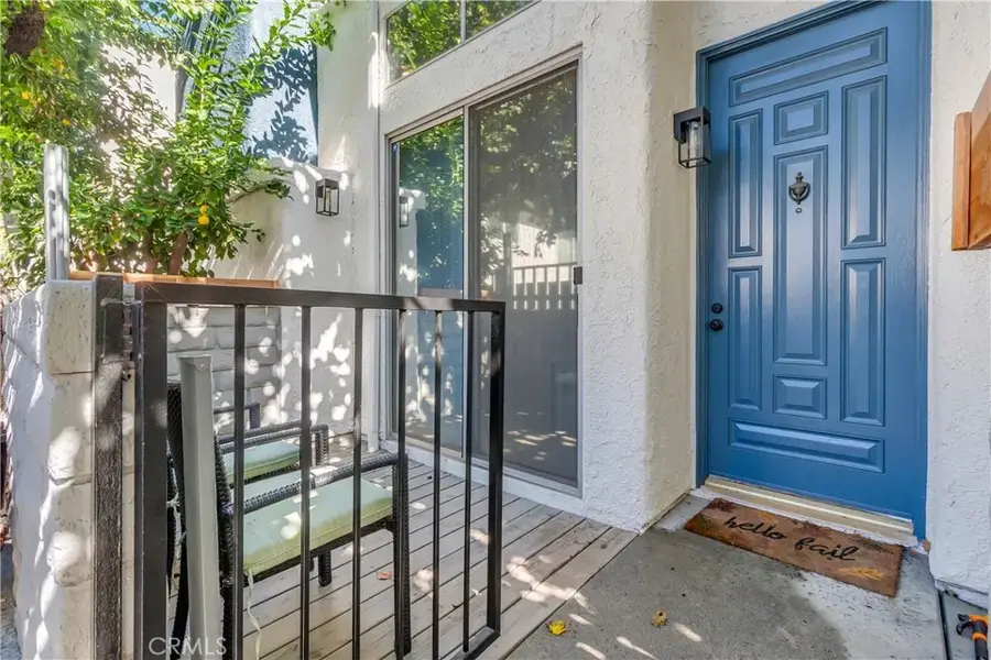 12334 Chandler #C, Valley Village, CA 91607 - Image #2