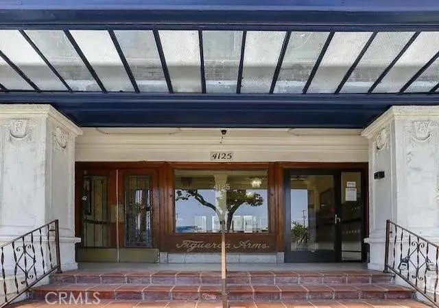 4125 S Figueroa Street #101, Los Angeles, CA 90037 - Image #1