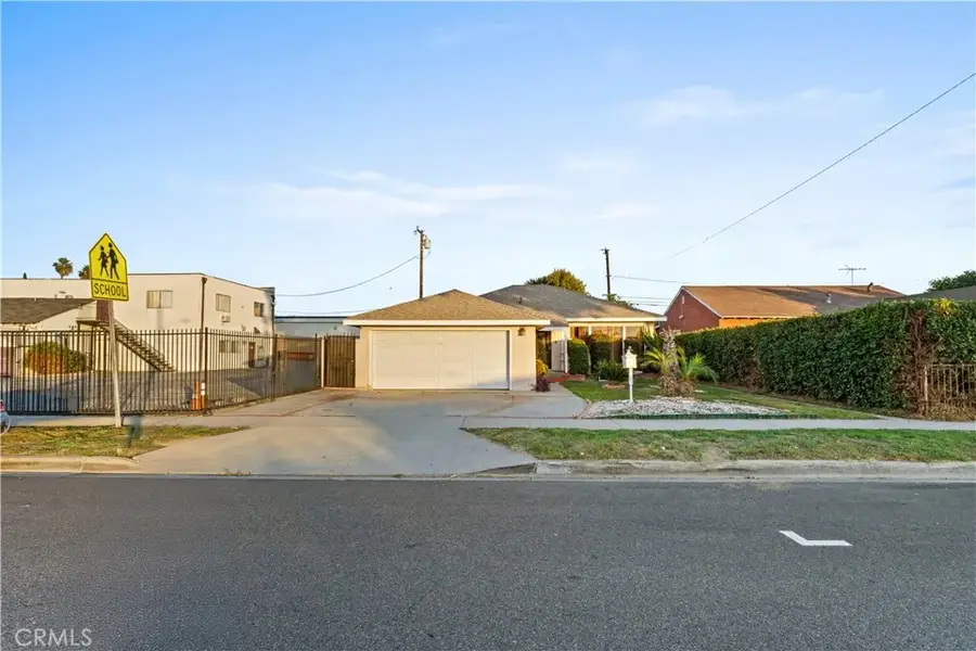 12318 Halo, Lynwood, CA 90262 - Image #2