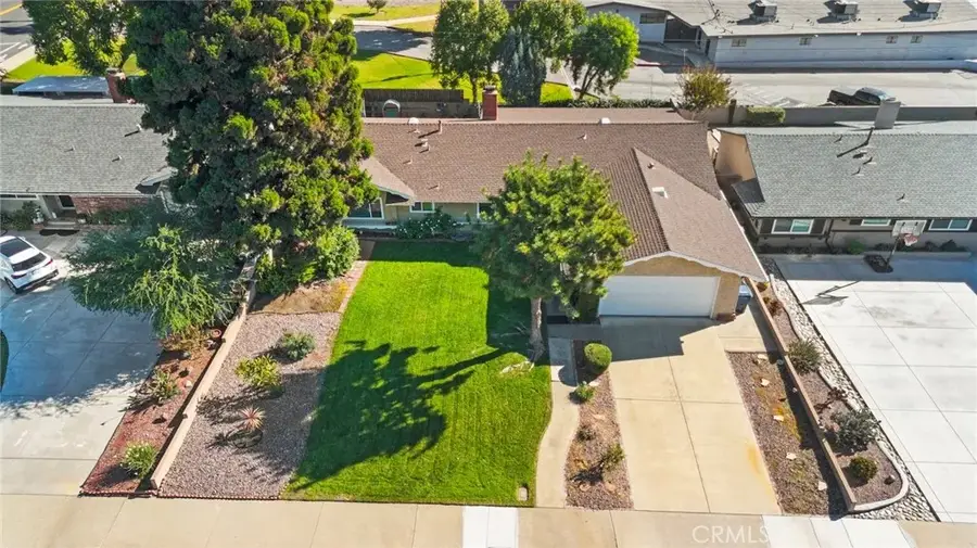 2066 Royalty, Pomona, CA 91767 - Image #2