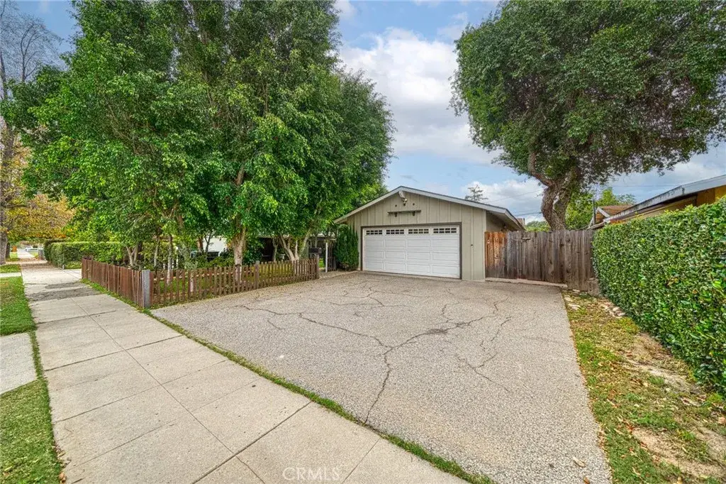 16738 Index, Granada Hills, CA 91344 - Image #1