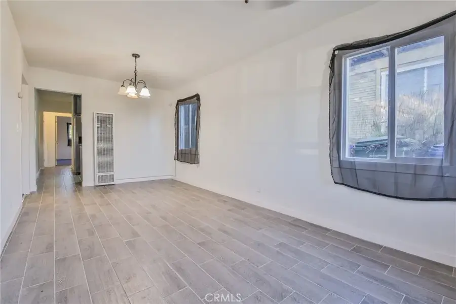1962 E 114th Street, Los Angeles, CA 90059 - Image #3