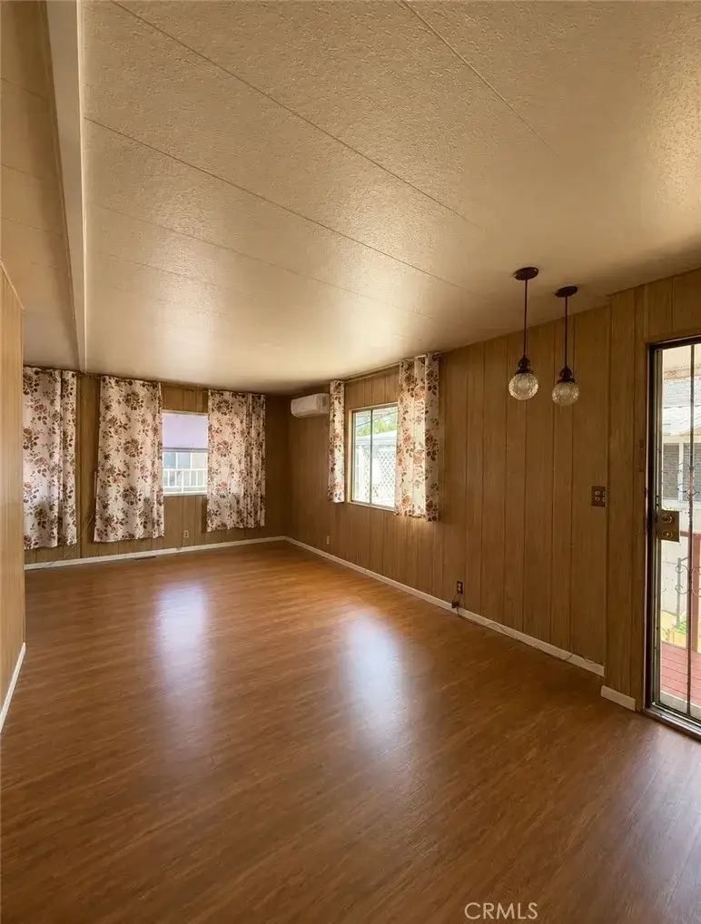 12147 Lakeland Rd #32, Santa Fe Springs, CA 90670 - #3