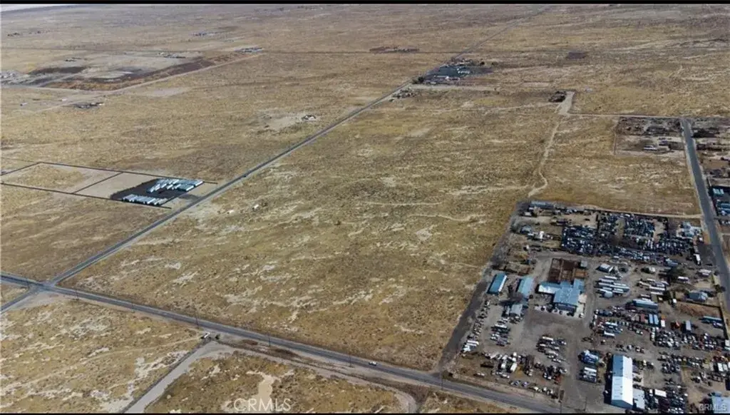 200 E Avenue G #10, Hi Vista, CA 93535 - Image #1