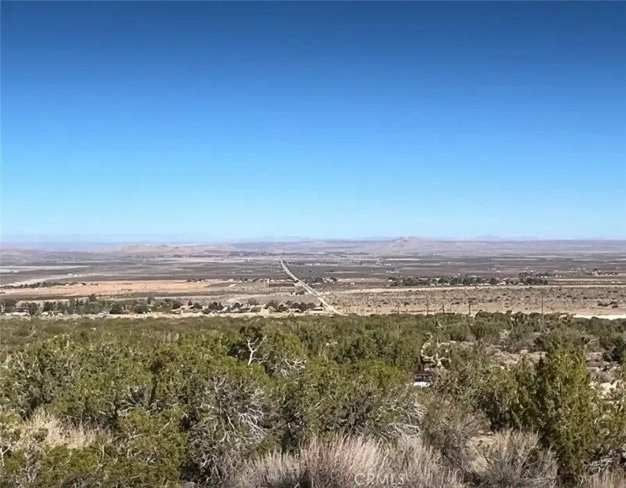 0 Y8/vic Vac, Llano, CA 93544 - Image #2