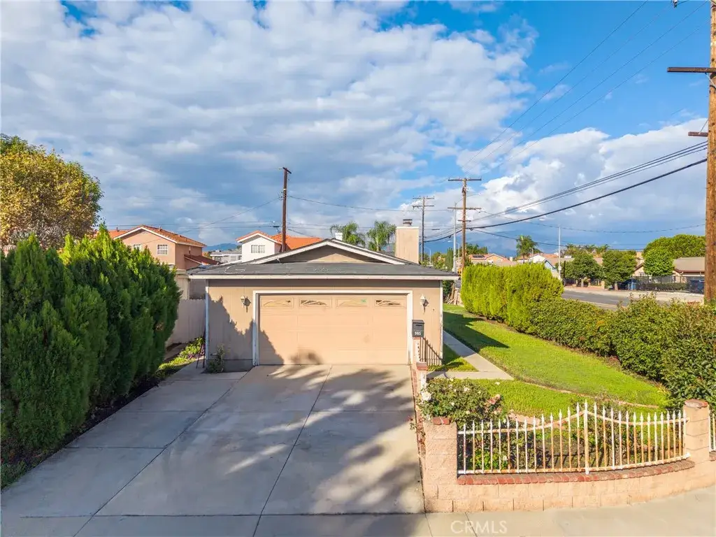 905 Fremont St, Pomona, CA 91766 - Image #1