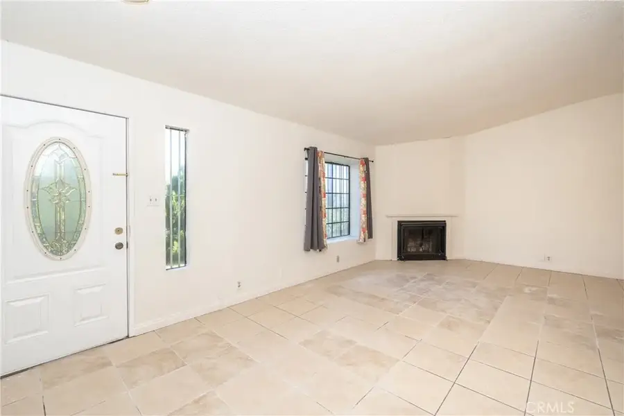 905 Fremont St, Pomona, CA 91766 - Image #2