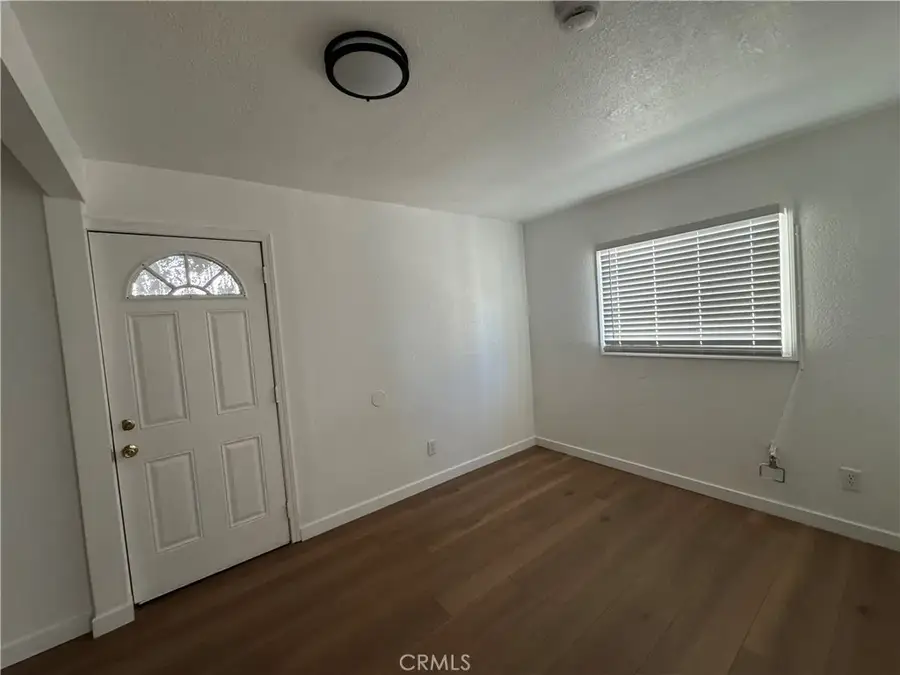 1637 E 115th, Los Angeles, CA 90059 - Image #2