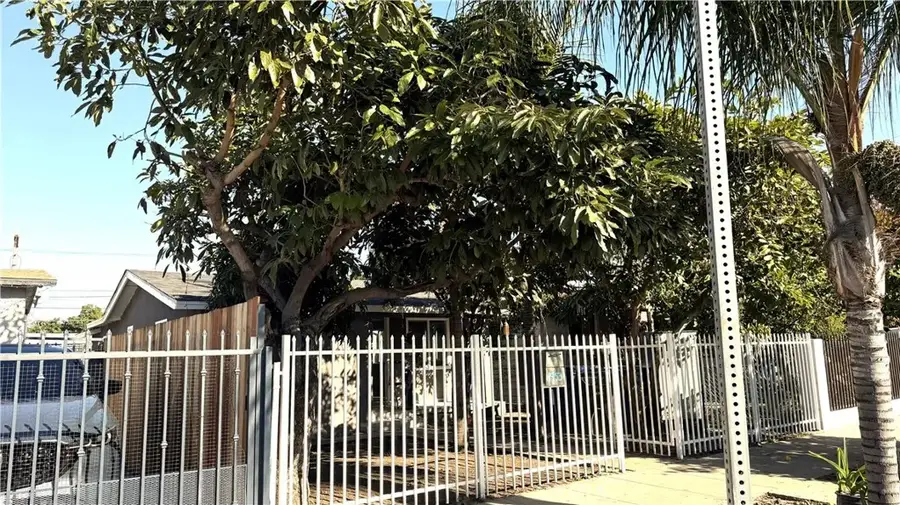 1453 W 58th, Los Angeles, CA 90047 - Image #3