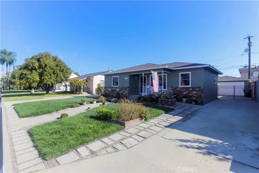 10556 Haledon, Downey, CA 90241 - Image #2