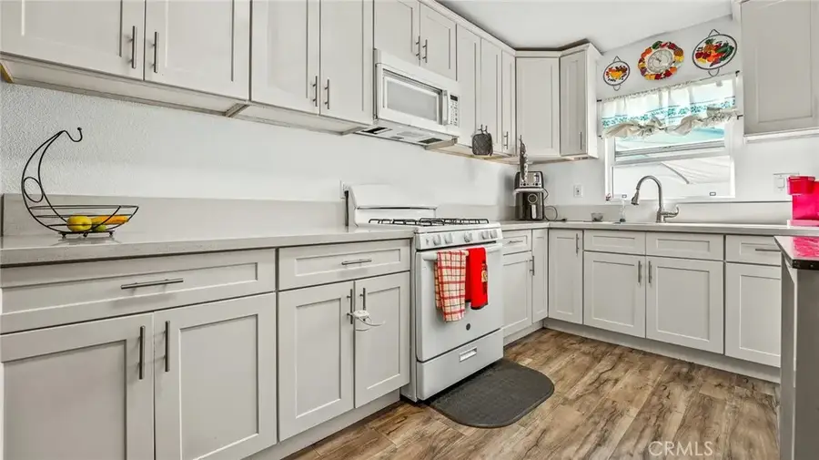 6546 Foster Bridge Blvd, Bell Gardens, CA 90201 - Image #3