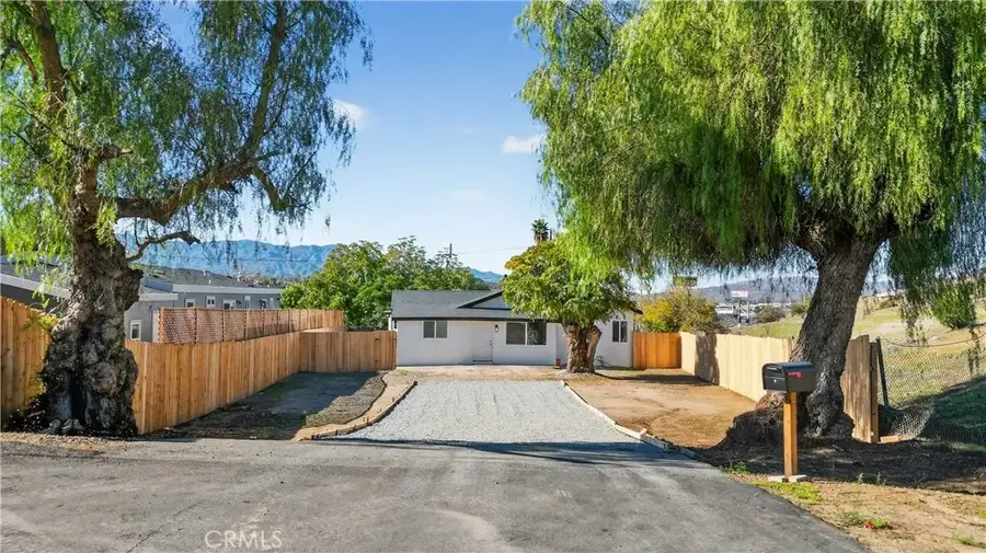 513 Lookout, Lake Elsinore, CA 92530 - Image #2