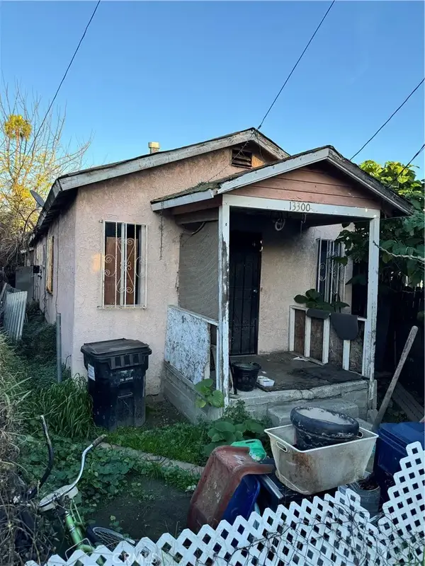 13300 S Largo Avenue, Compton, CA 90222