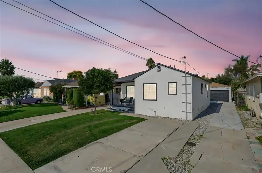 1513 W 215th Street, Torrance, CA 90501 - Image #2