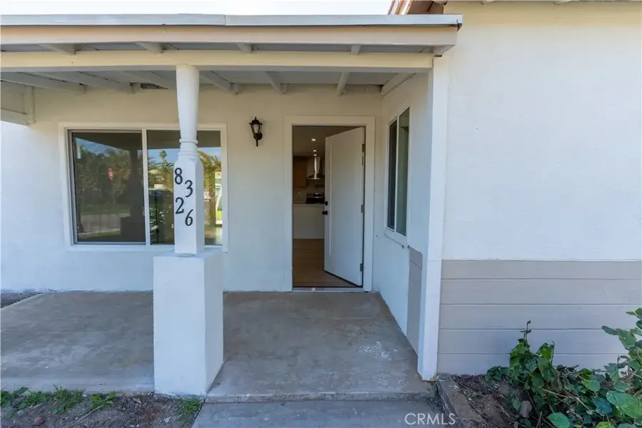8326 Greenpoint, Riverside, CA 92503 - Image #3