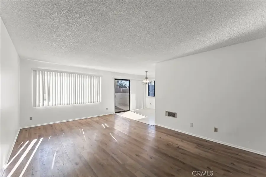 15000 Halldale Avenue #101, Gardena, CA 90247 - Image #3