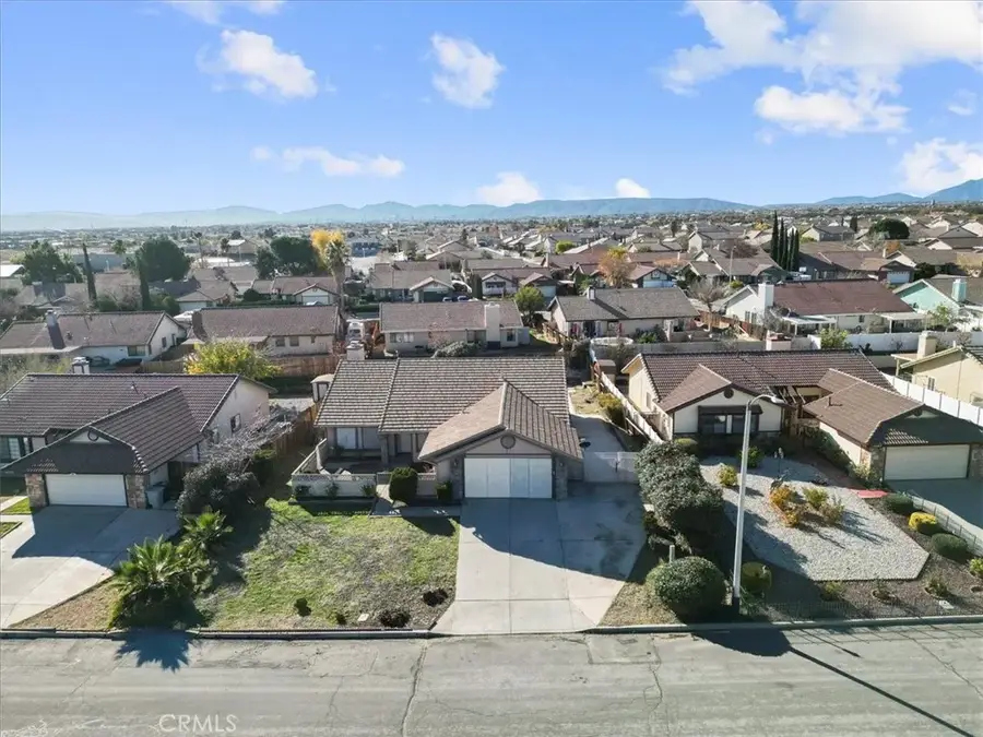 13511 Mountain Drive, Hesperia, CA 92344 - Image #2