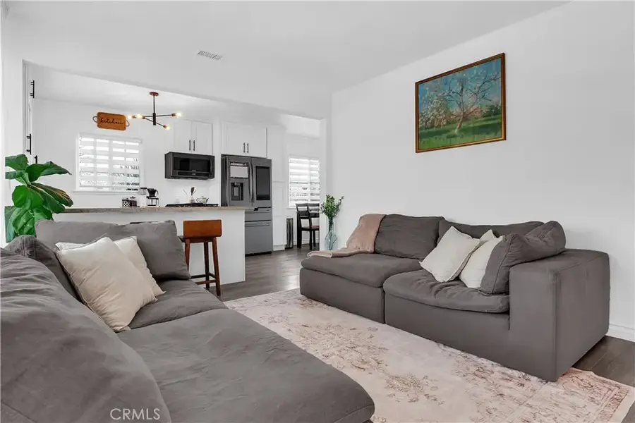 9733 Priscilla St, Downey, CA 90242 - Image #2