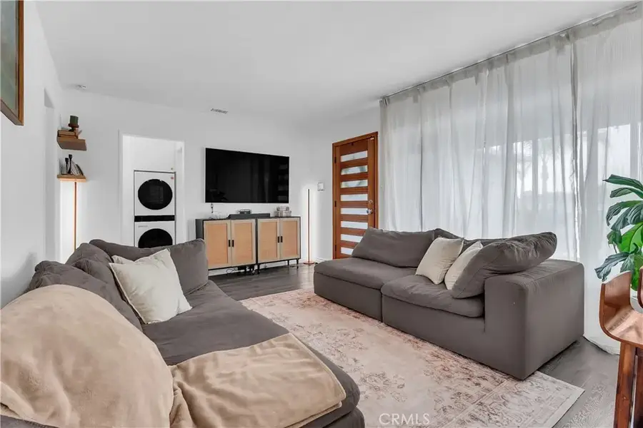 9733 Priscilla St, Downey, CA 90242 - Image #3