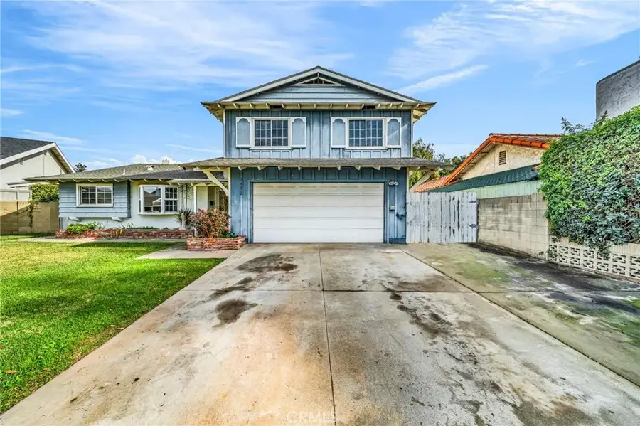 16672 Lovell, Huntington Beach, CA 92647 - Image #3