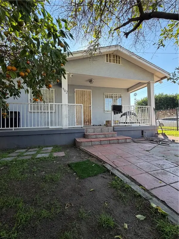 902 E 78th, Los Angeles, CA 90001