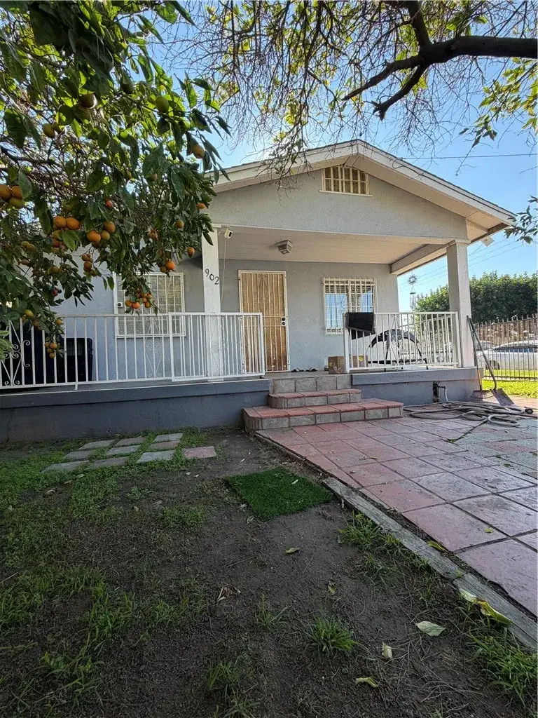 902 E 78th, Los Angeles, CA 90001 - Image #2