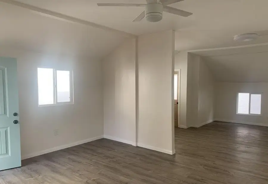 Address Withheld By Seller, Los Angeles, CA 90011 - #2