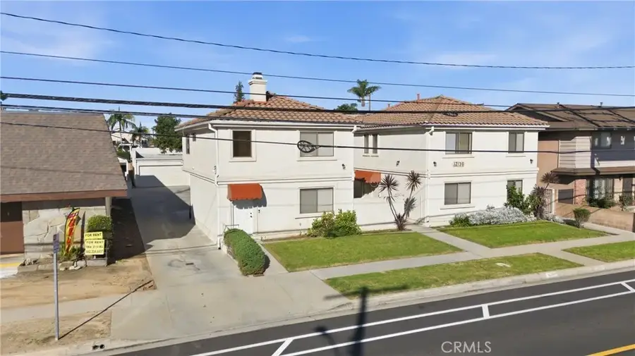 12135 Downey Avenue, Downey, CA 90242 - #2