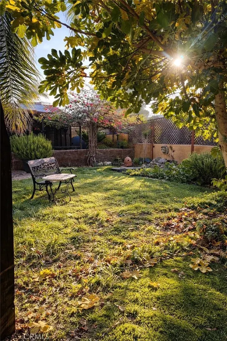 7326 Vanalden, Reseda, CA 91335 - Image #3