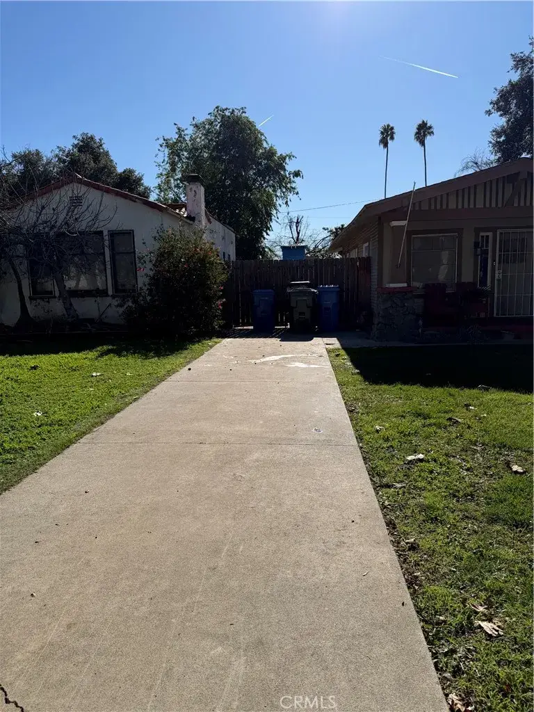 484 Randolph St, Pomona, CA 91768 - Image #2