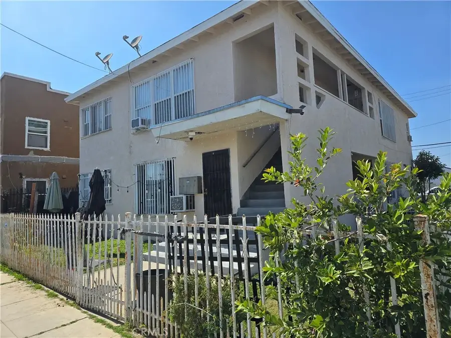 301 W Magnolia Street, Compton, CA 90220 - #3