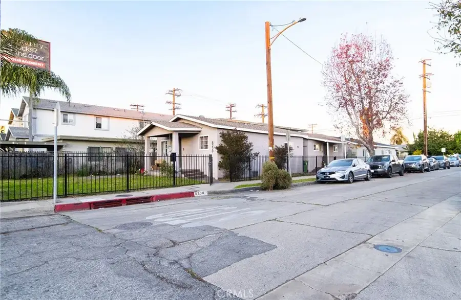 8230 Compton, Los Angeles, CA 90001 - Image #2