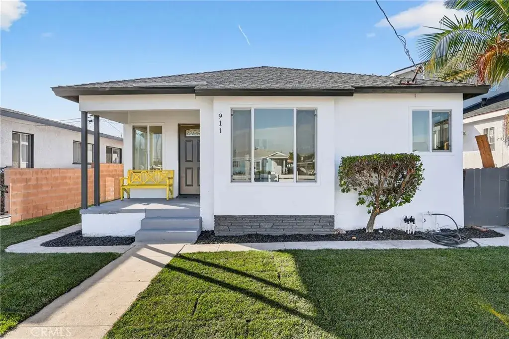 911 Hawaiian, Wilmington, CA 90744 - Image #1