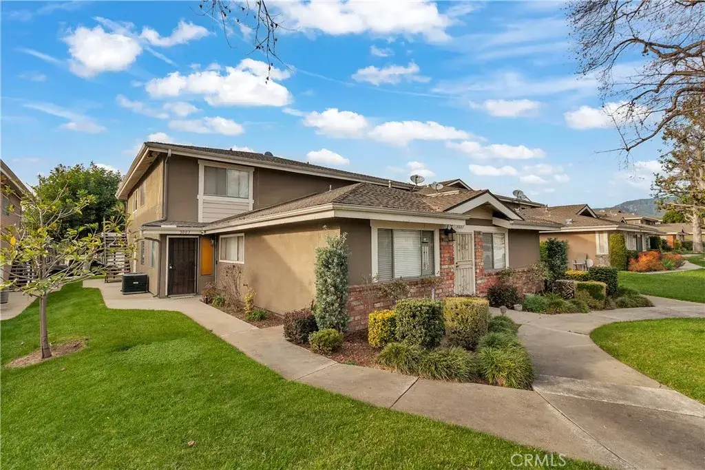 3003 Knollwood Avenue #2, La Verne, CA 91750 - Image #1