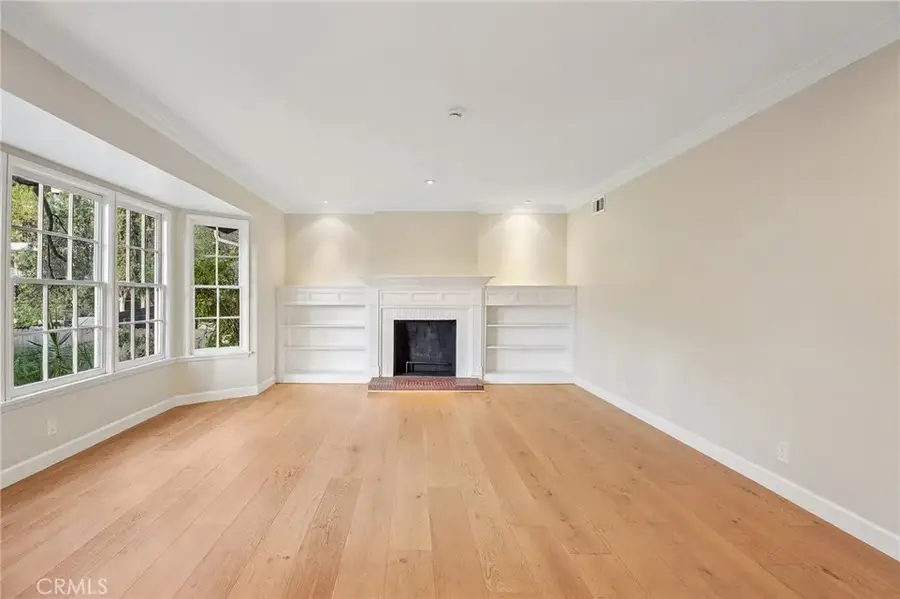 2252 Verde Oak, Los Angeles, CA 90068 - Image #3